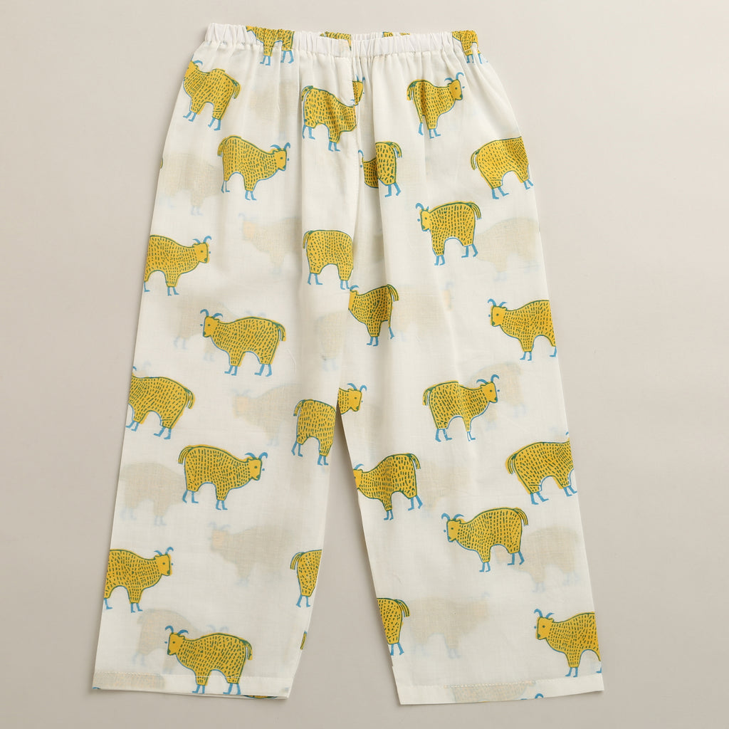 ‘ A Herd of Himalayan Tahrs’ Kurta Pyjama Set