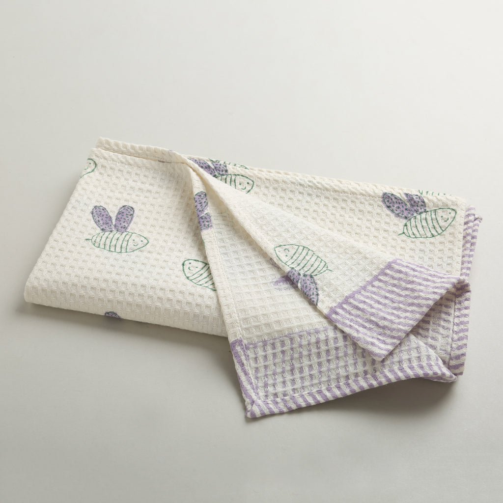 'A Swarm of Bees' Bathing Towel