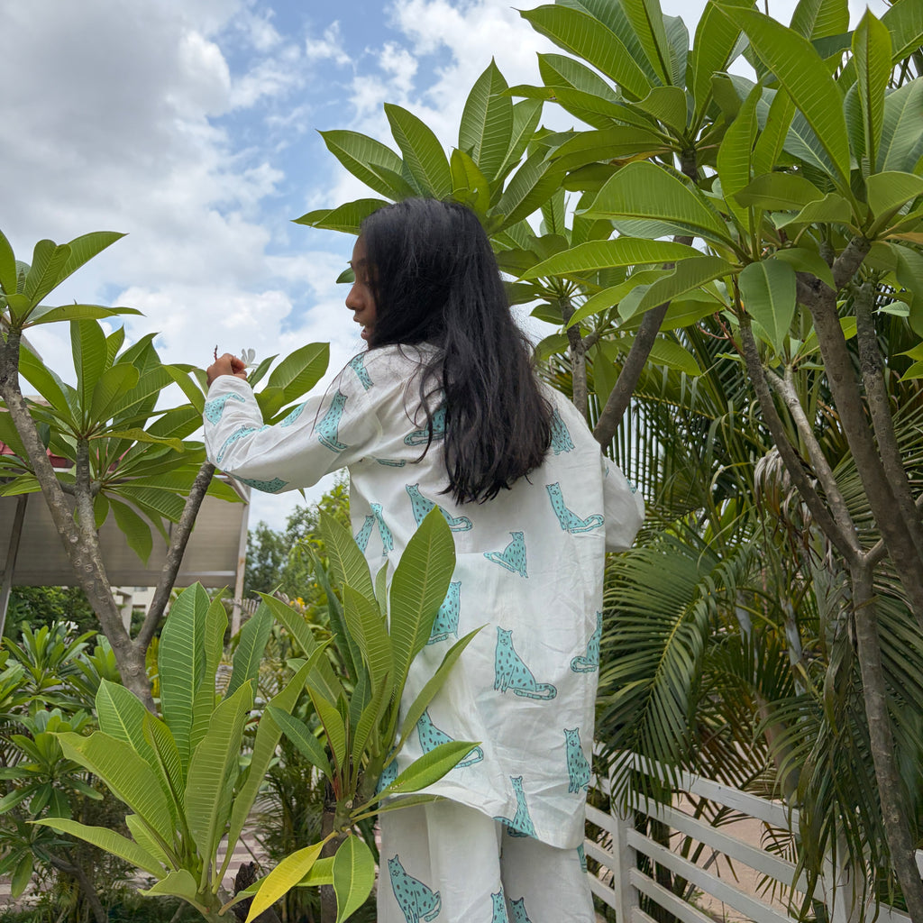‘ A Leap of Snow Leopards’ Kurta Pyjama Set