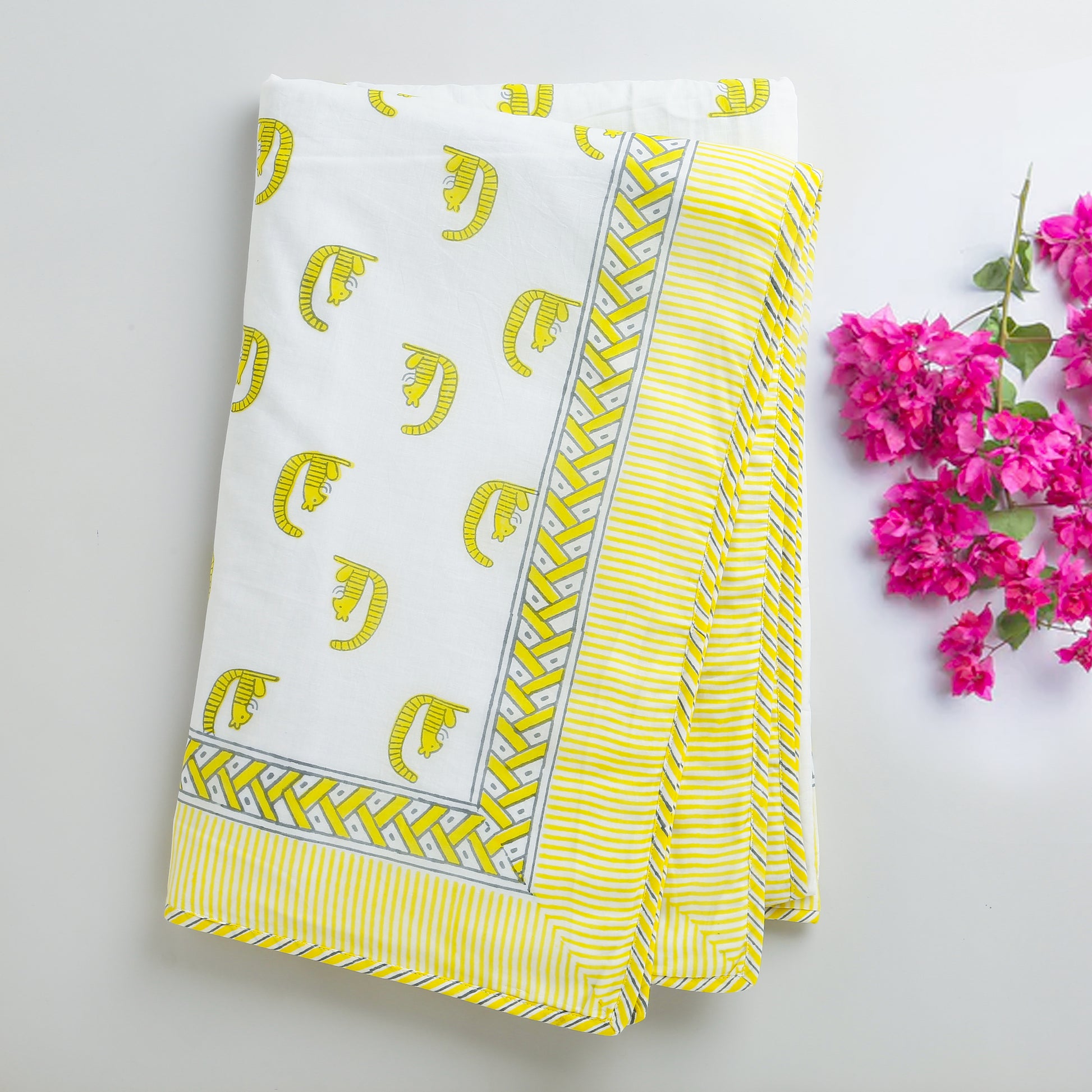 'A Scurry of Squirrels' Blanket