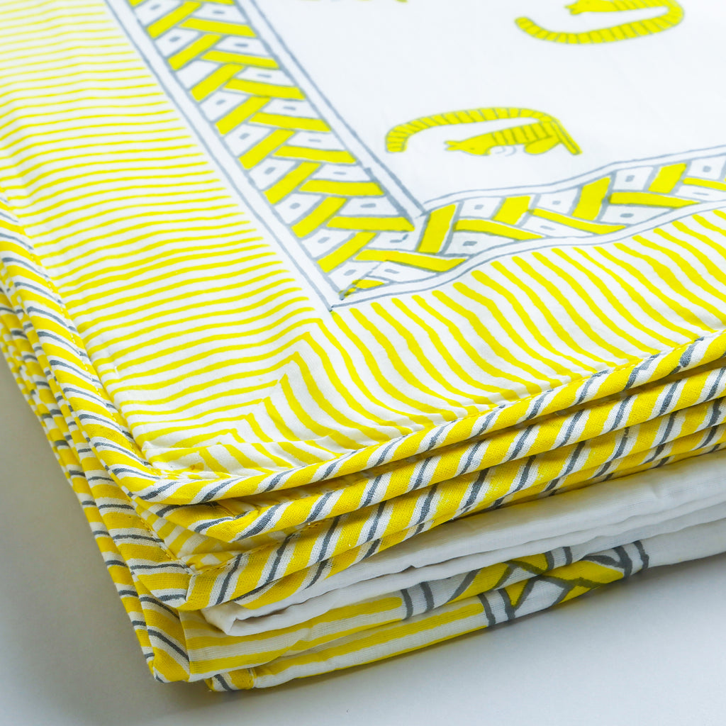 'A Scurry of Squirrels' Blanket