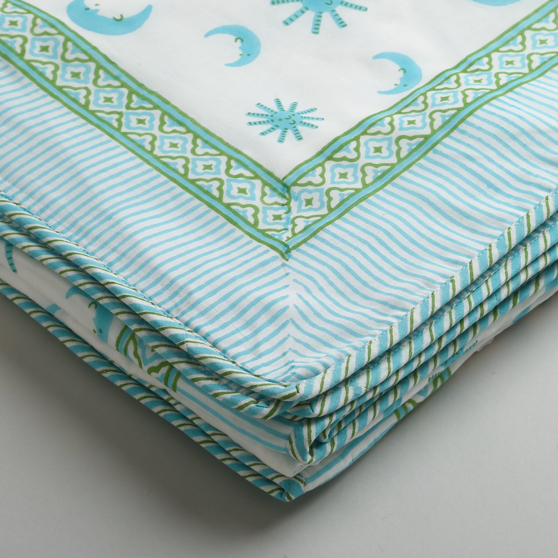 'Sun and Moon ' Blanket