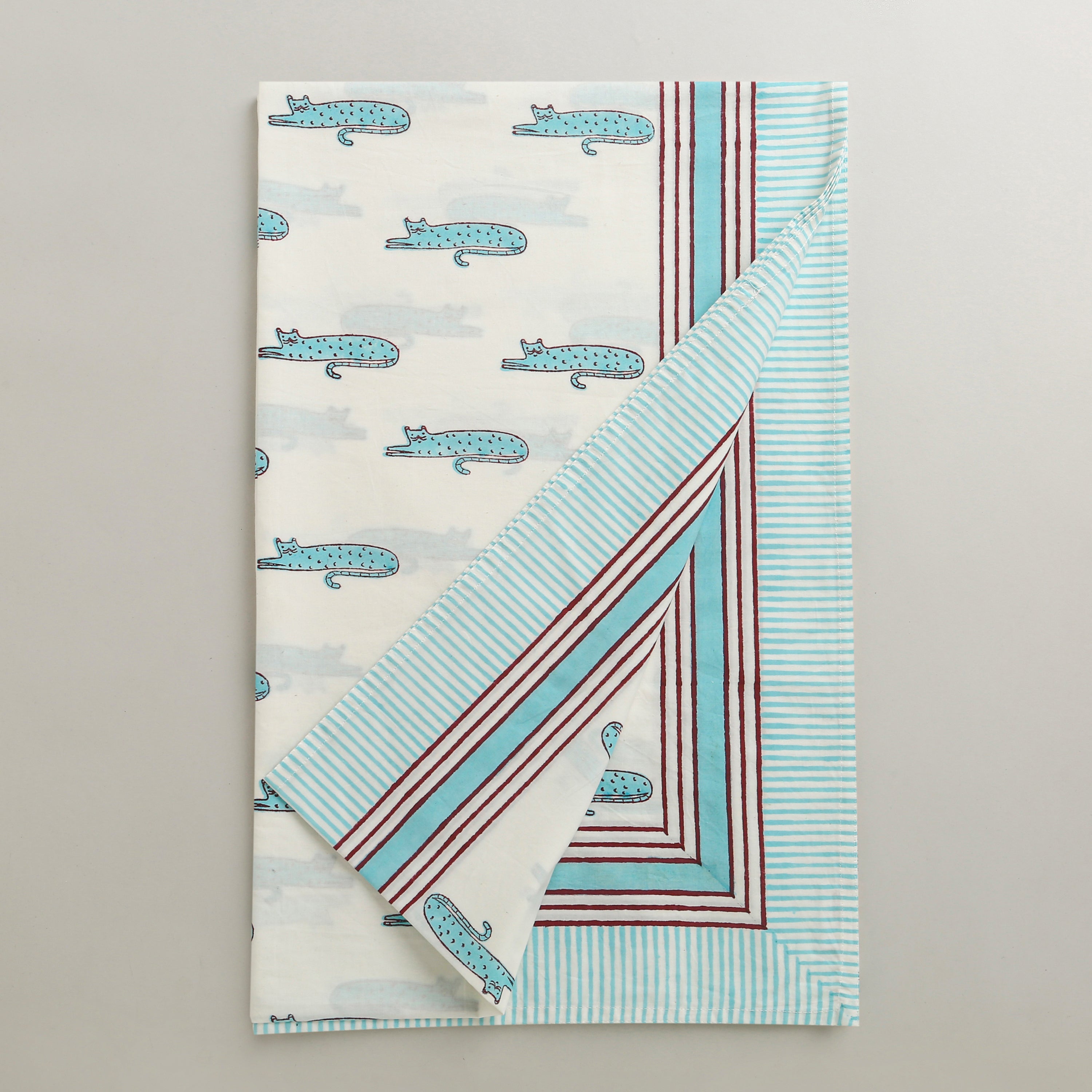 ' A Clowder of cats - Bedsheet