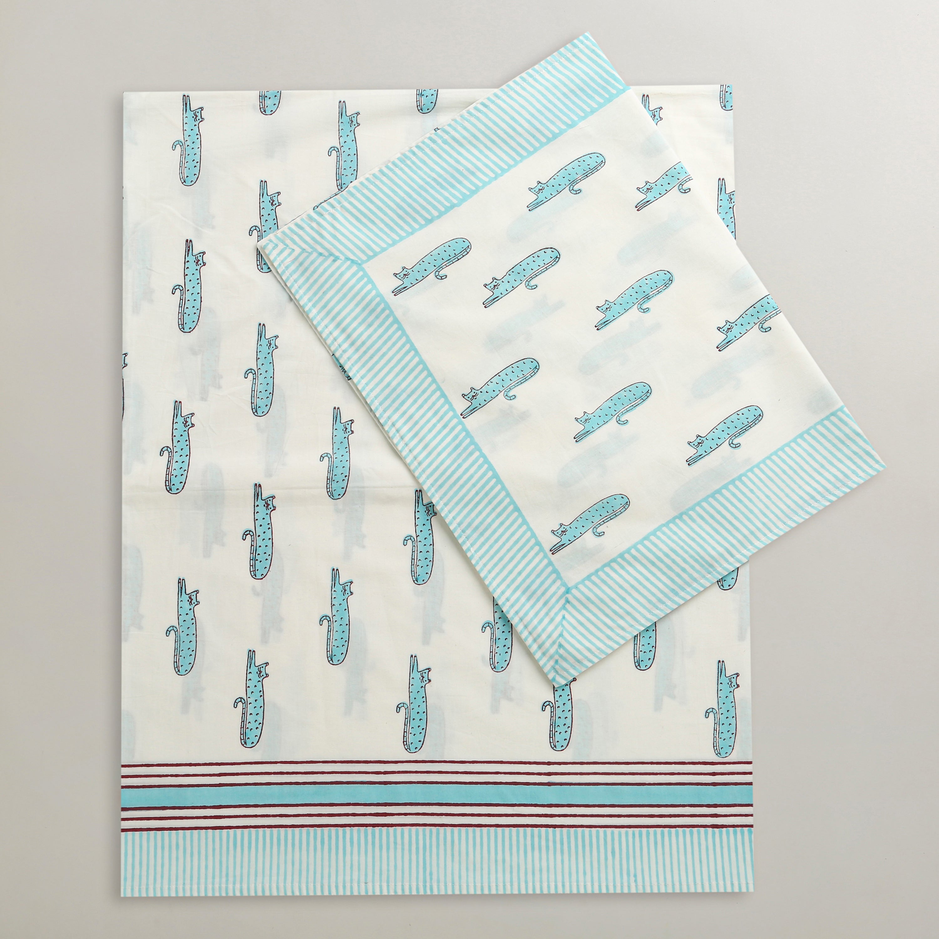 ' A Clowder of cats - Bedsheet