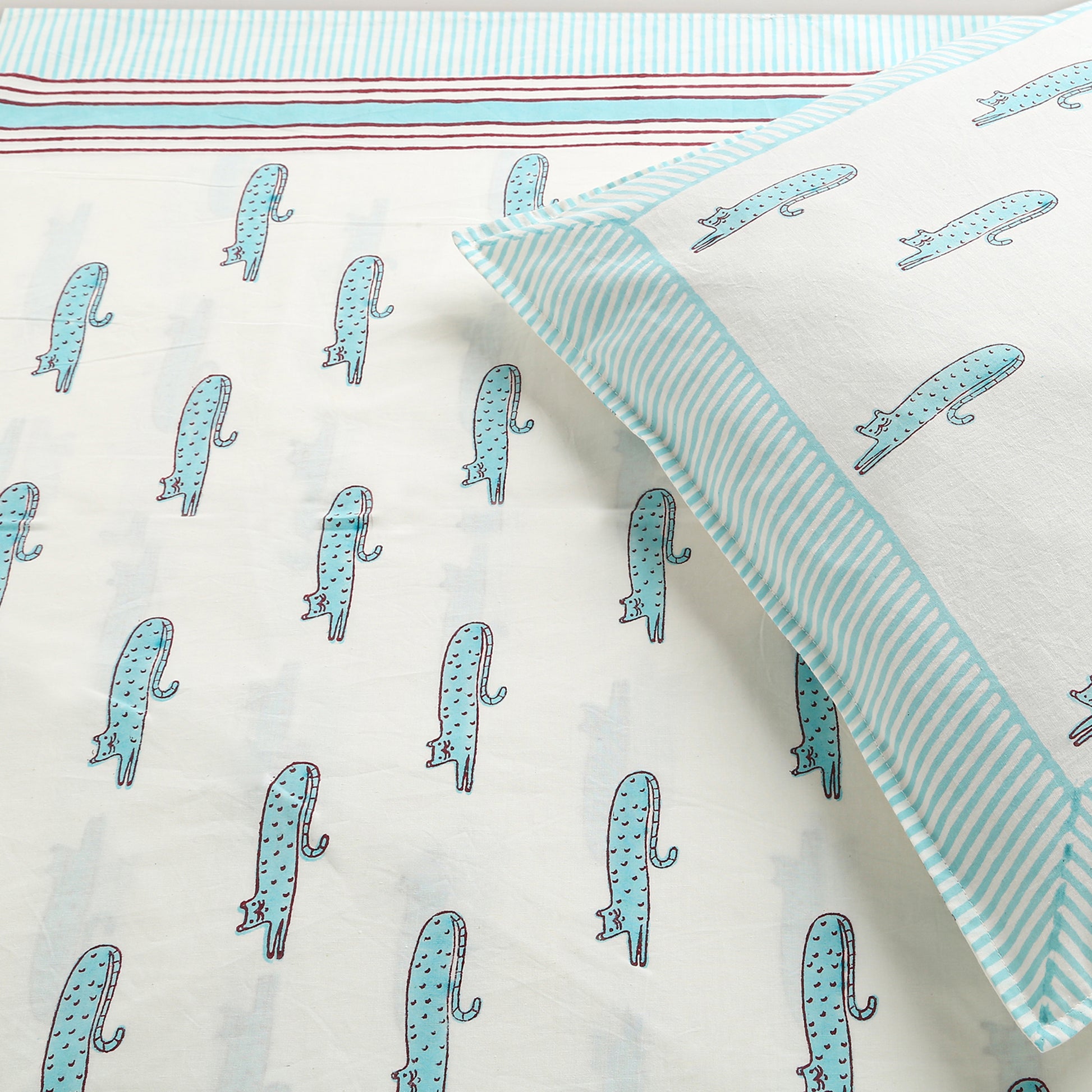 ' A Clowder of cats - Bedsheet