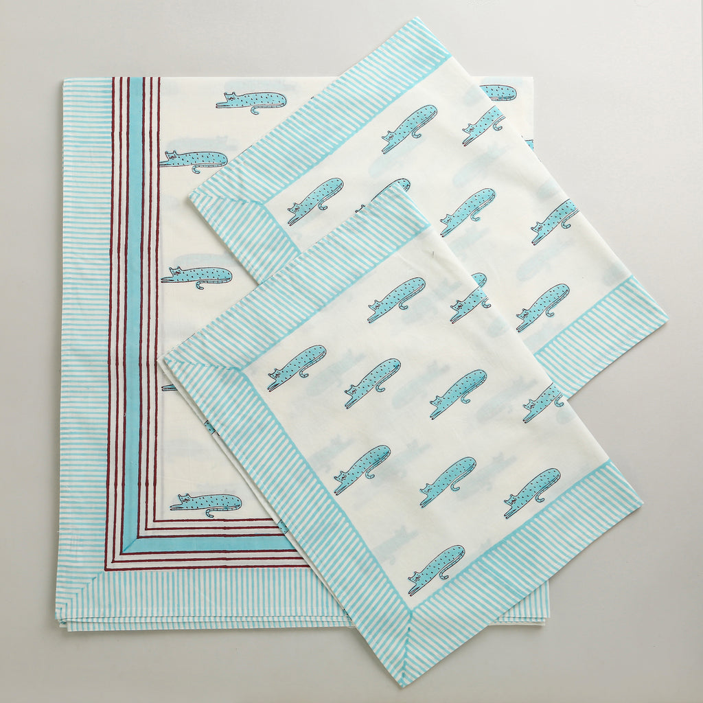 ' A Clowder of cats - Bedsheet