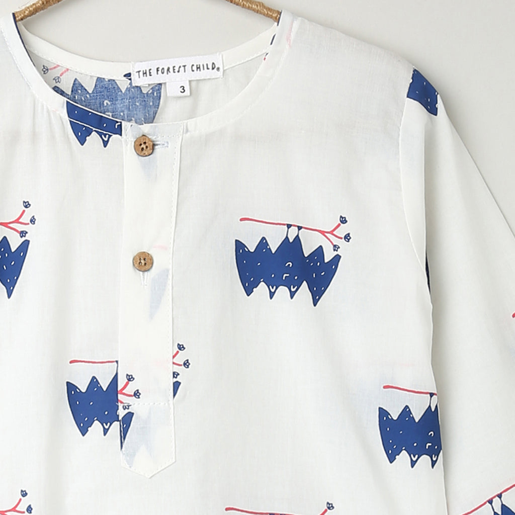 'A Colony of Bats' Kurta Pyjama Set