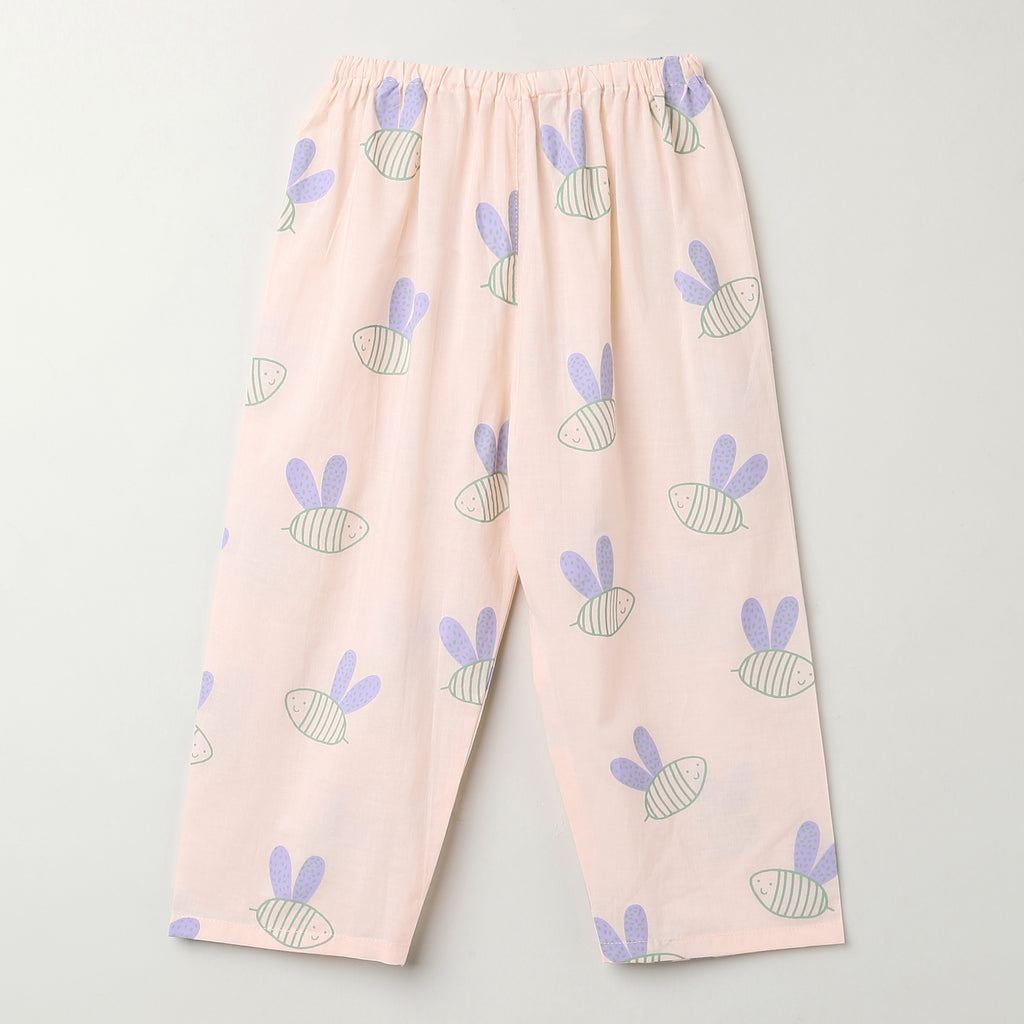 'A Swarm of Bees' Kurta Pyjama Set on Peach
