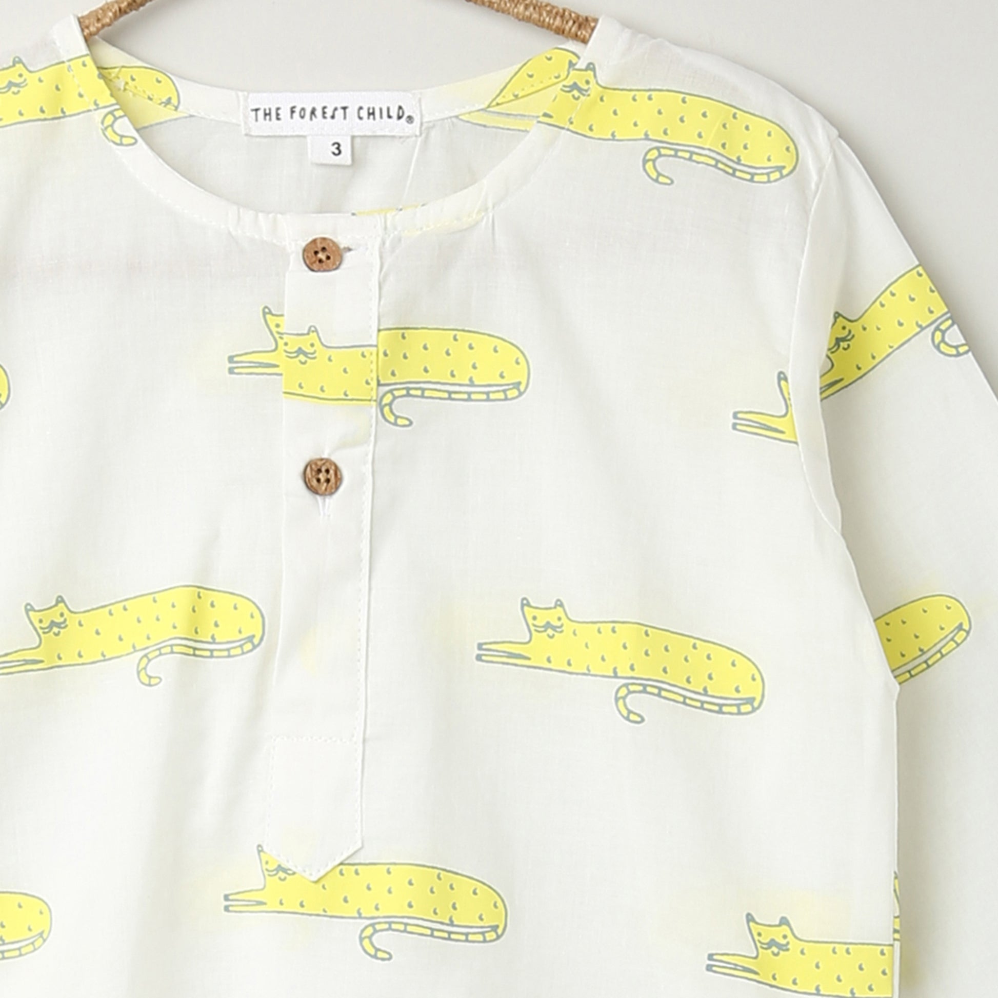 'A Clowder of Cats' Kurta Pyjama Set