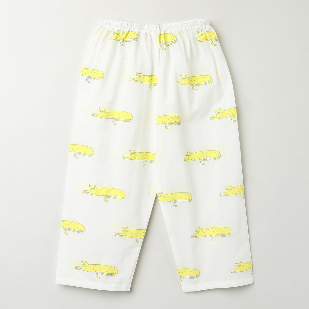 'A Clowder of Cats' Kurta Pyjama Set