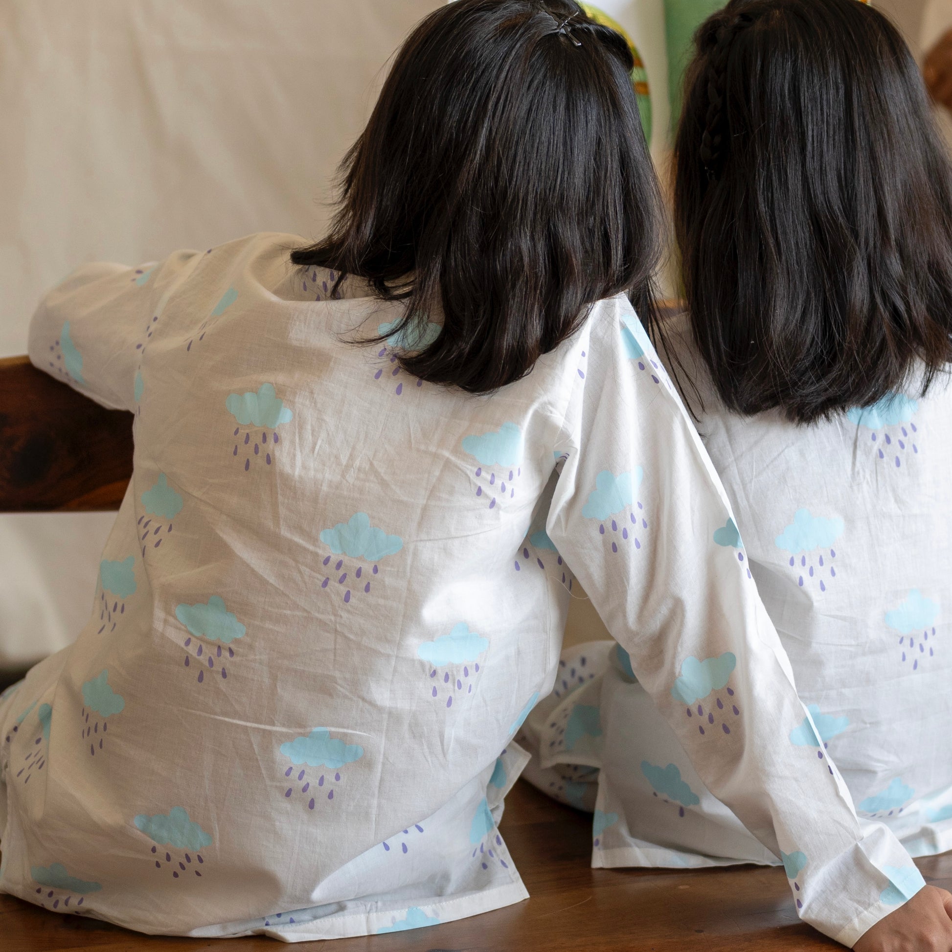 'A Billow of Clouds' Kurta Pyjama Set