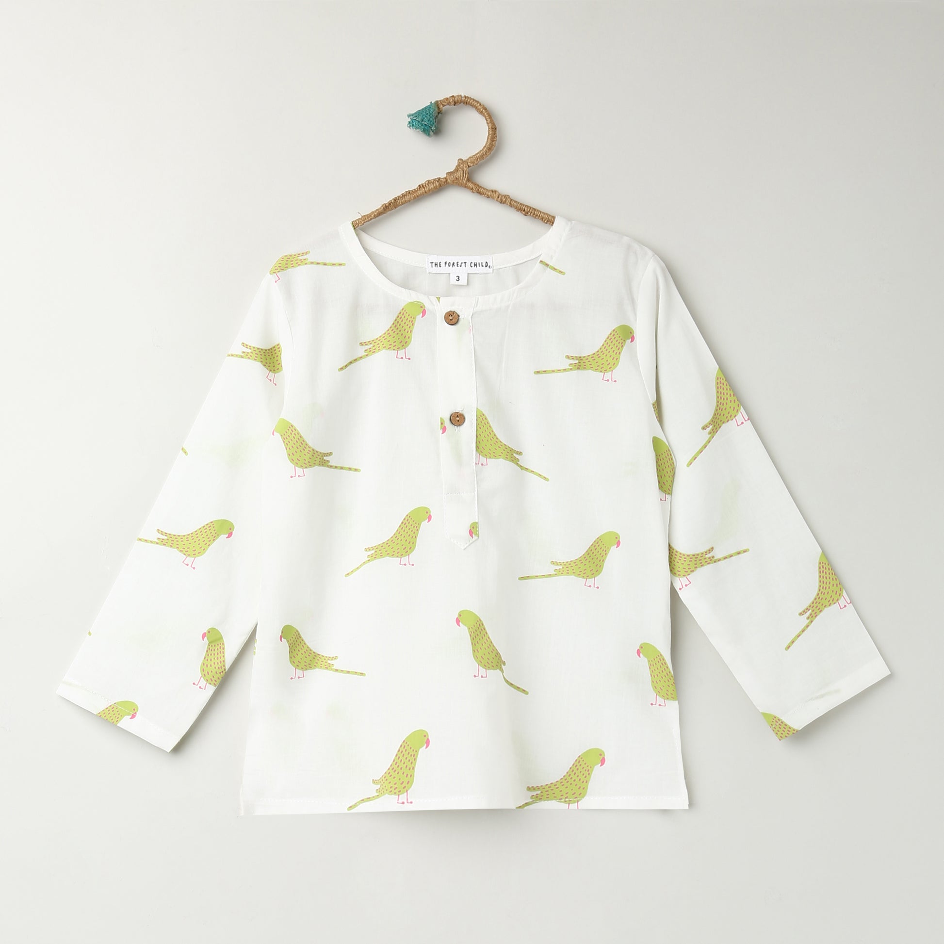 'A Cluster of Parakeets' Kurta Pyjama Set