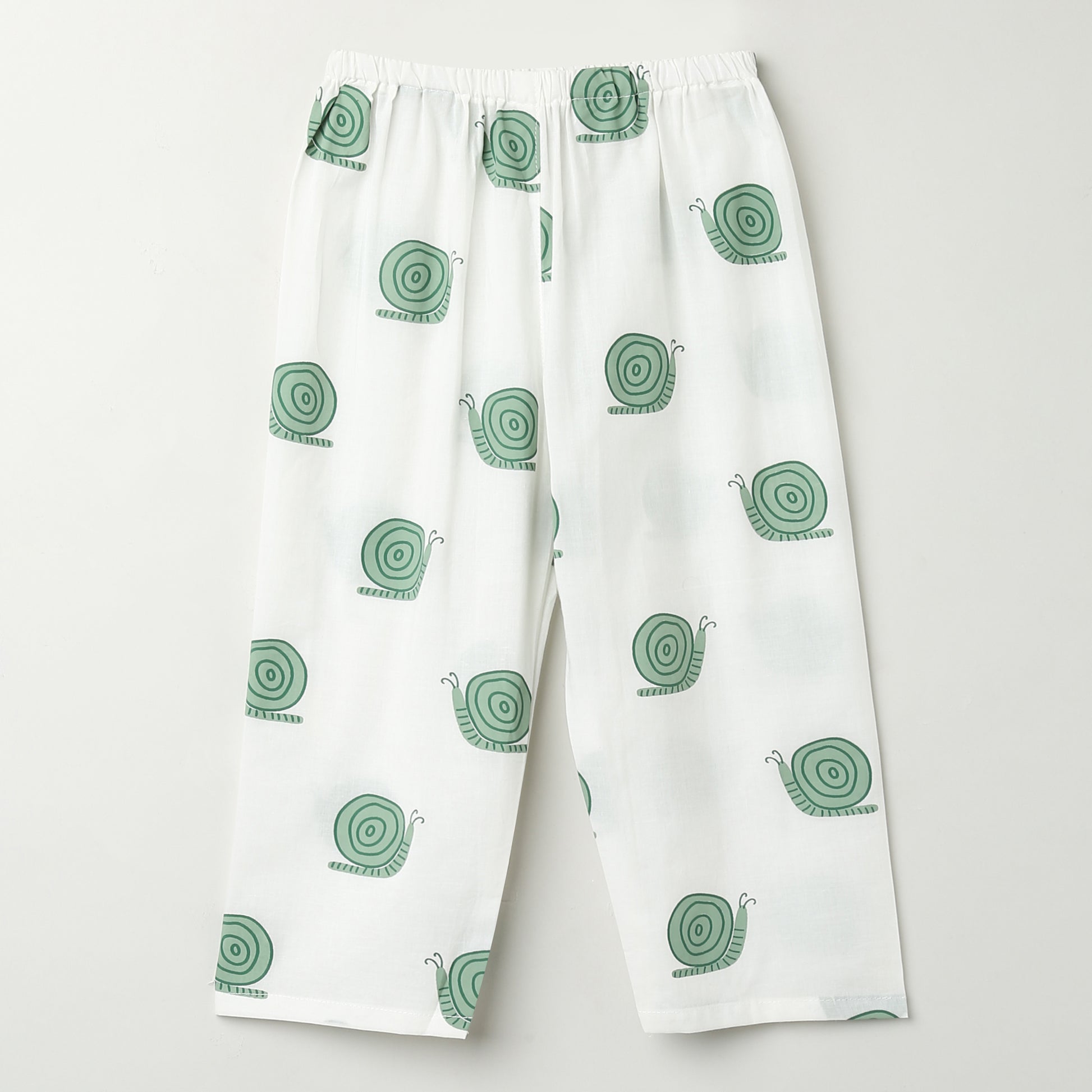 'A Walk of Snails' Kurta Pyjama Set