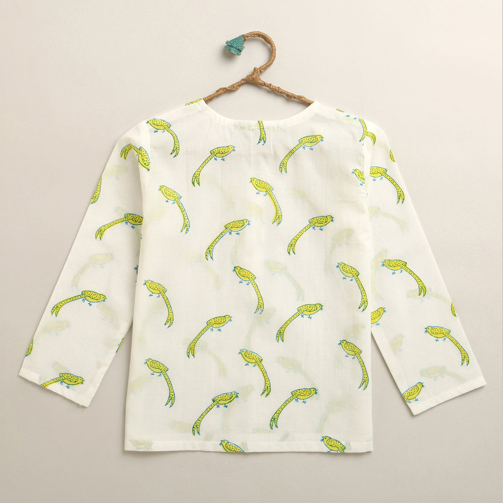 ‘ A Miscief of Magpies’ Kurta Pyjama Set