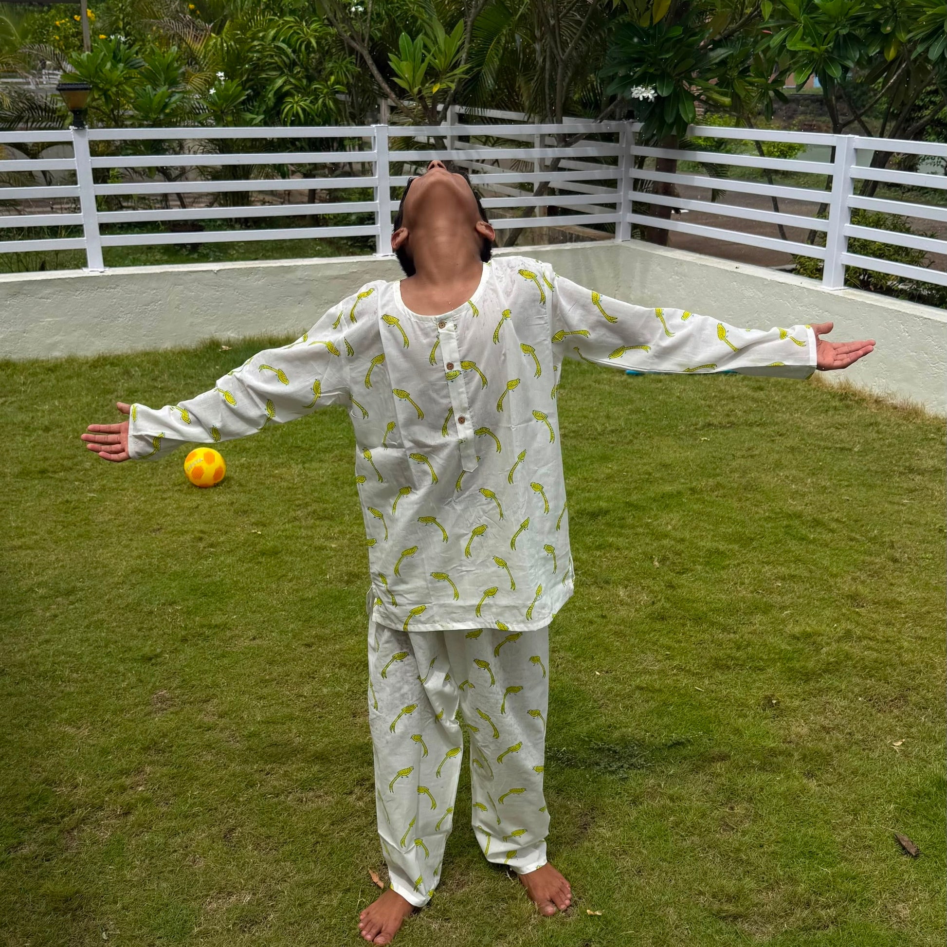 ‘ A Miscief of Magpies’ Kurta Pyjama Set