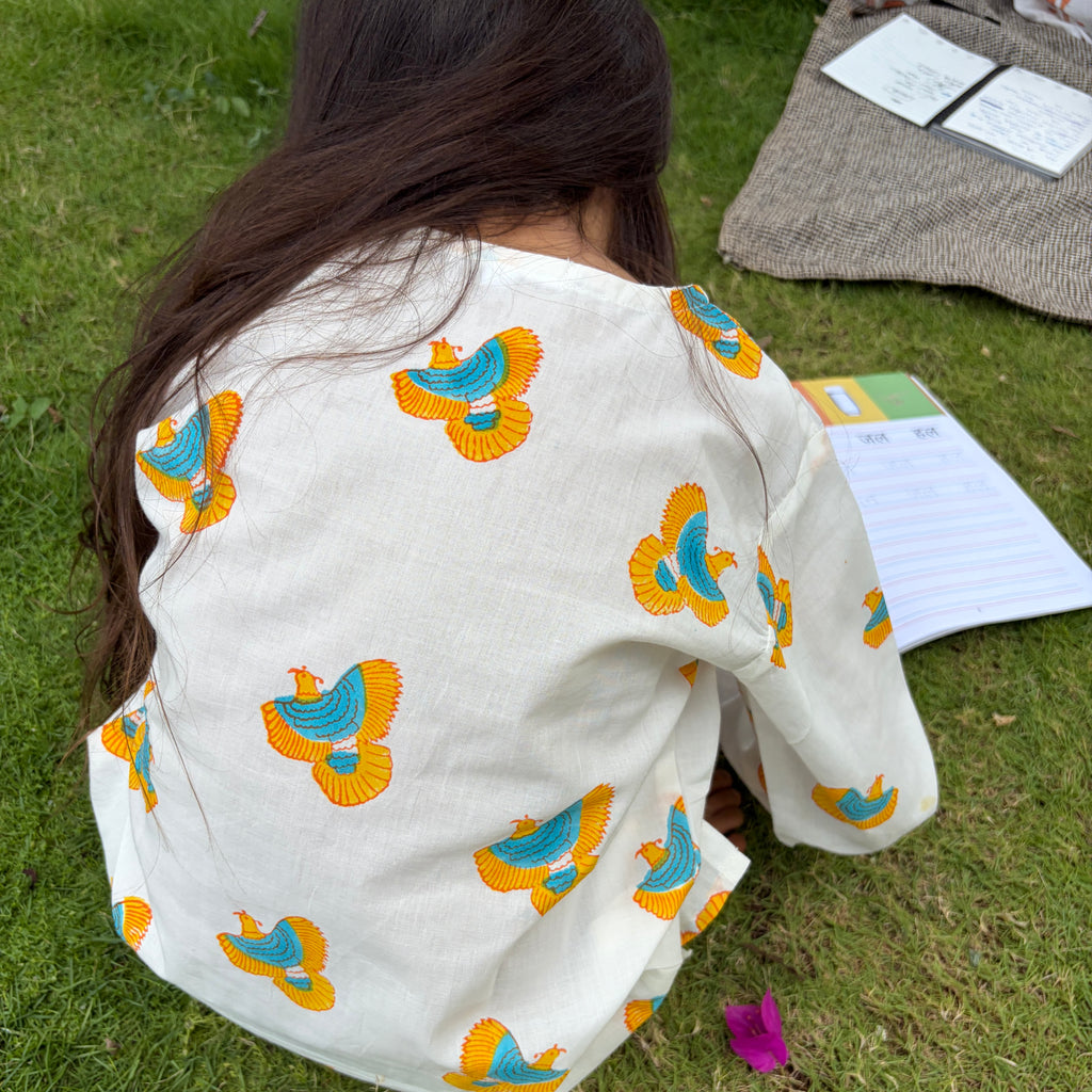 ‘ A Bouquet of Himalayan Monals’ Kurta Pyjama Set