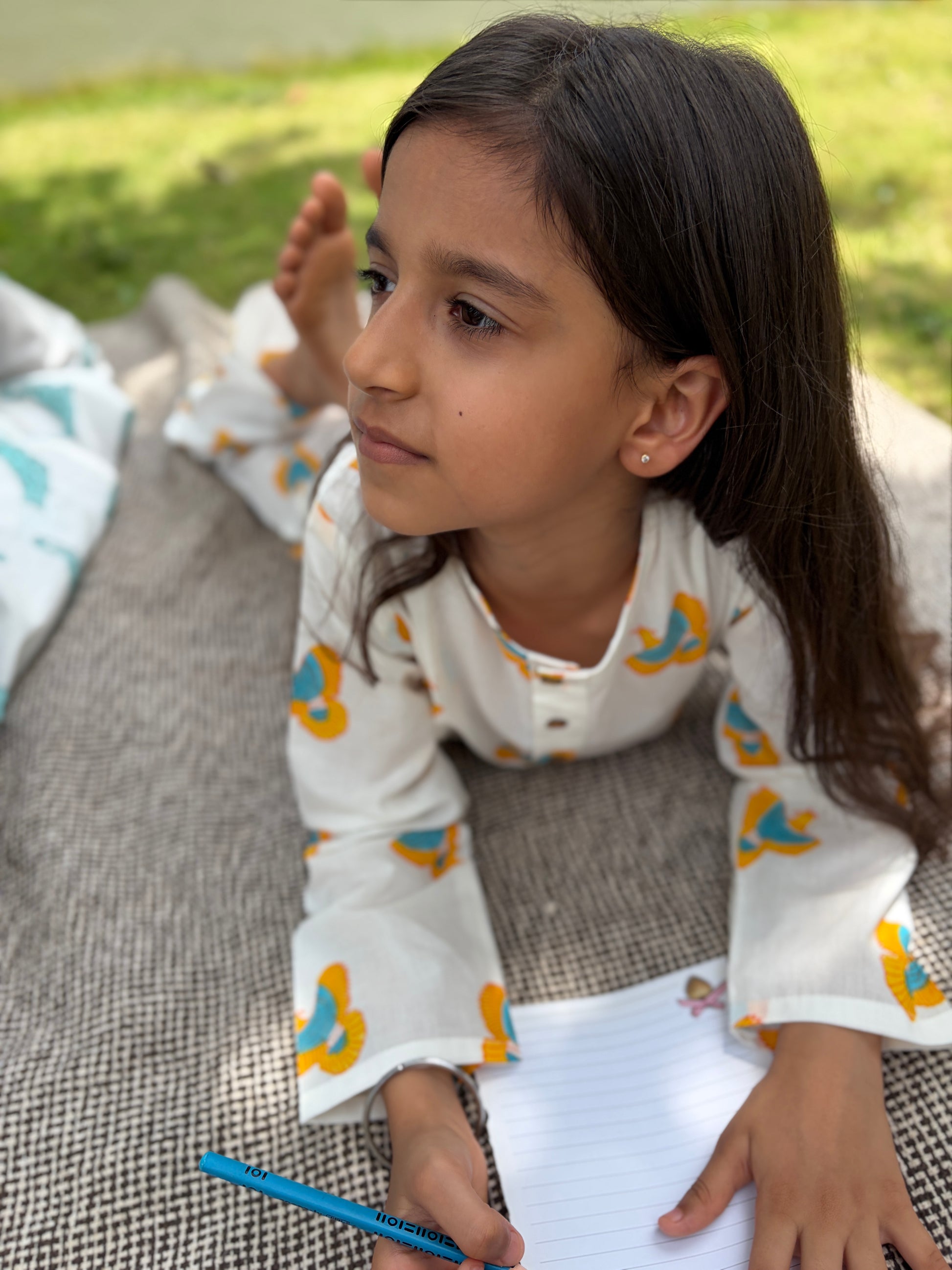 ‘ A Bouquet of Himalayan Monals’ Kurta Pyjama Set