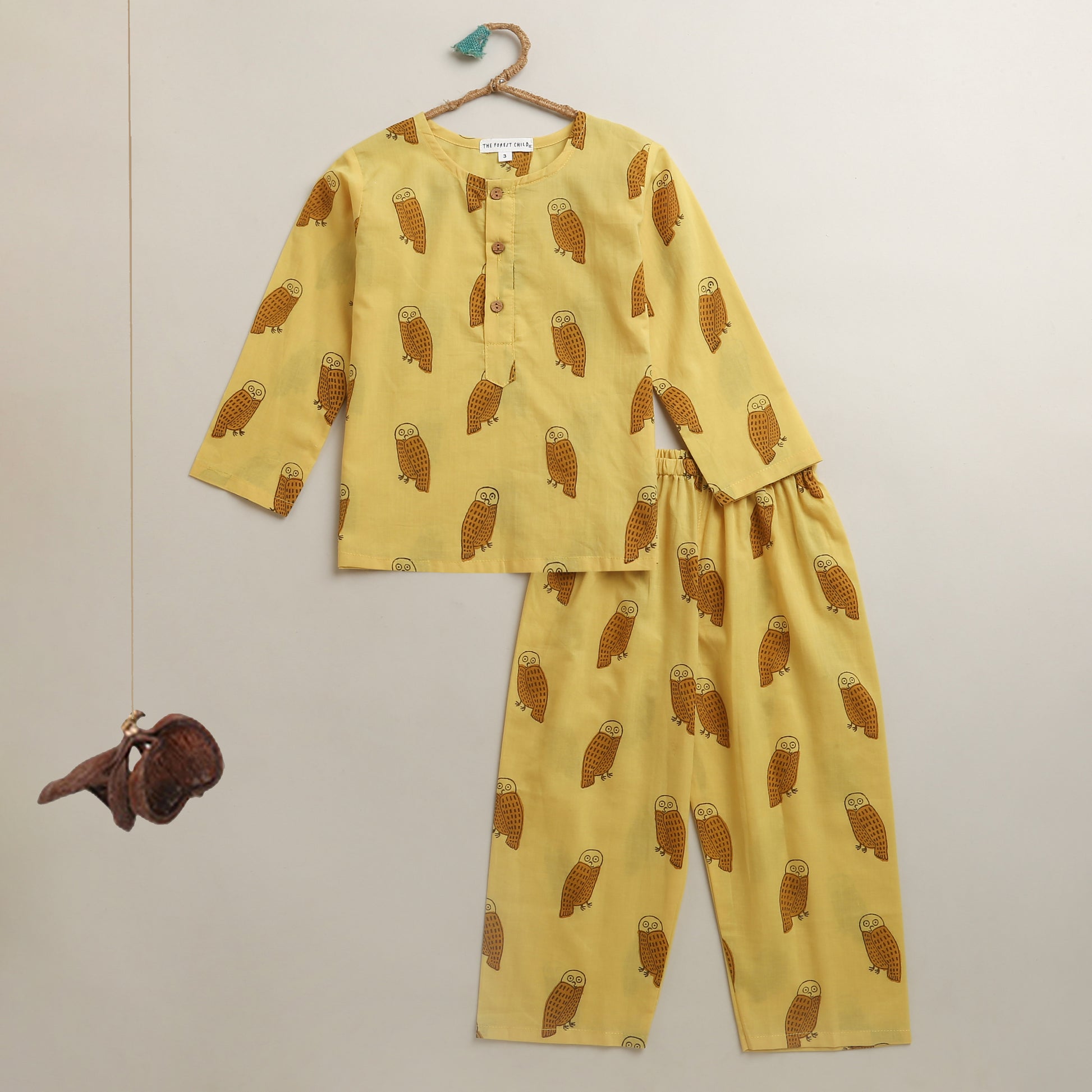 ‘ A Parliament of Owls ’ Kurta Pyjama Set
