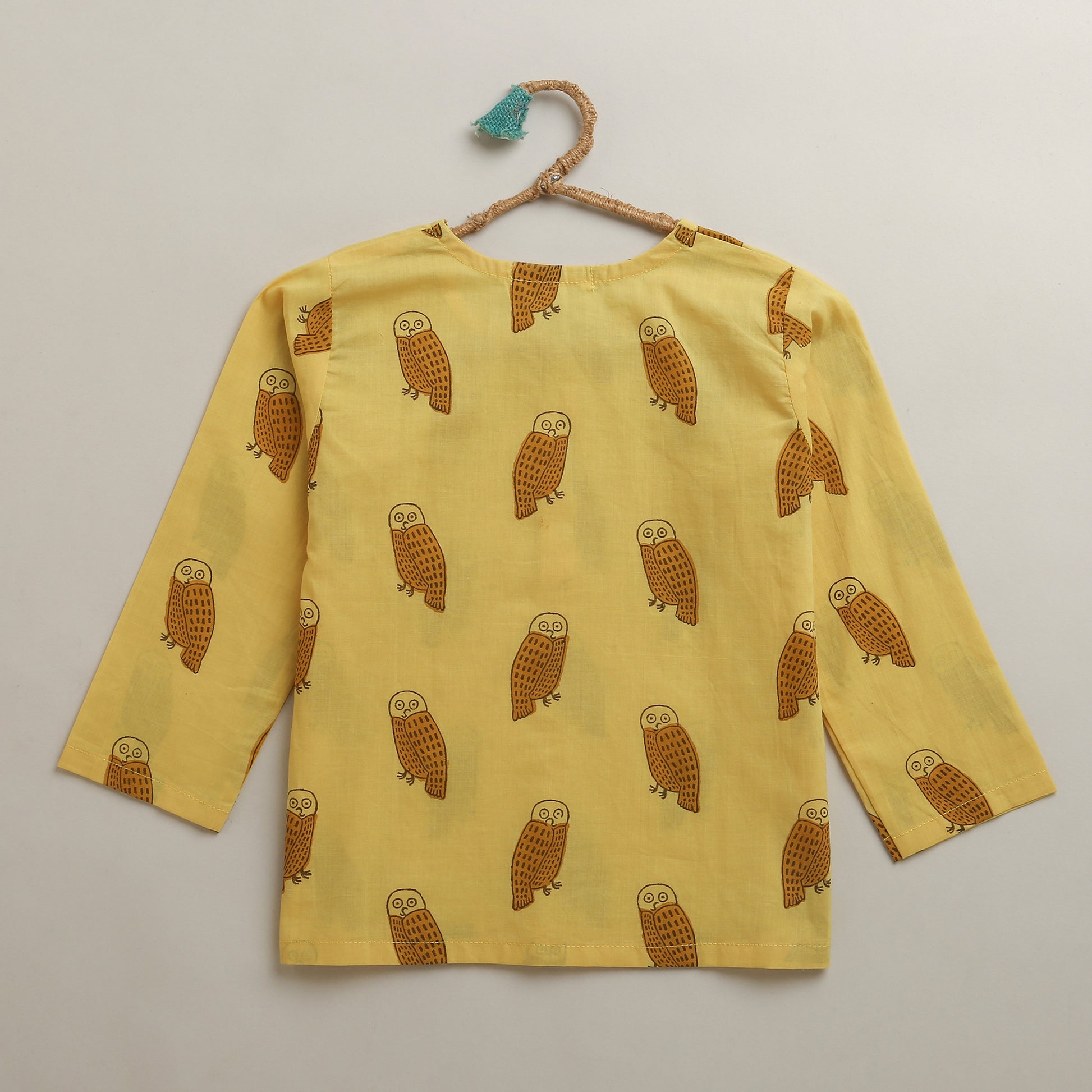 ‘ A Parliament of Owls ’ Kurta Pyjama Set