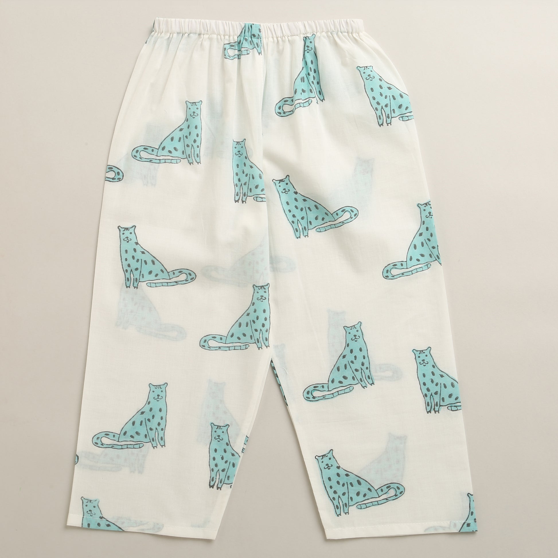 ‘ A Leap of Snow Leopards’ Kurta Pyjama Set