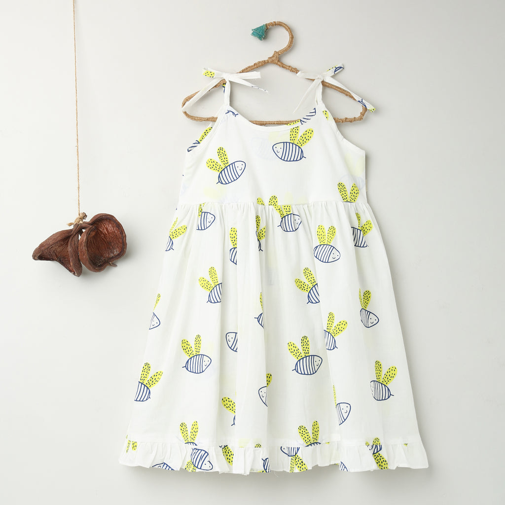 'A Swarm of Bees' String Dress