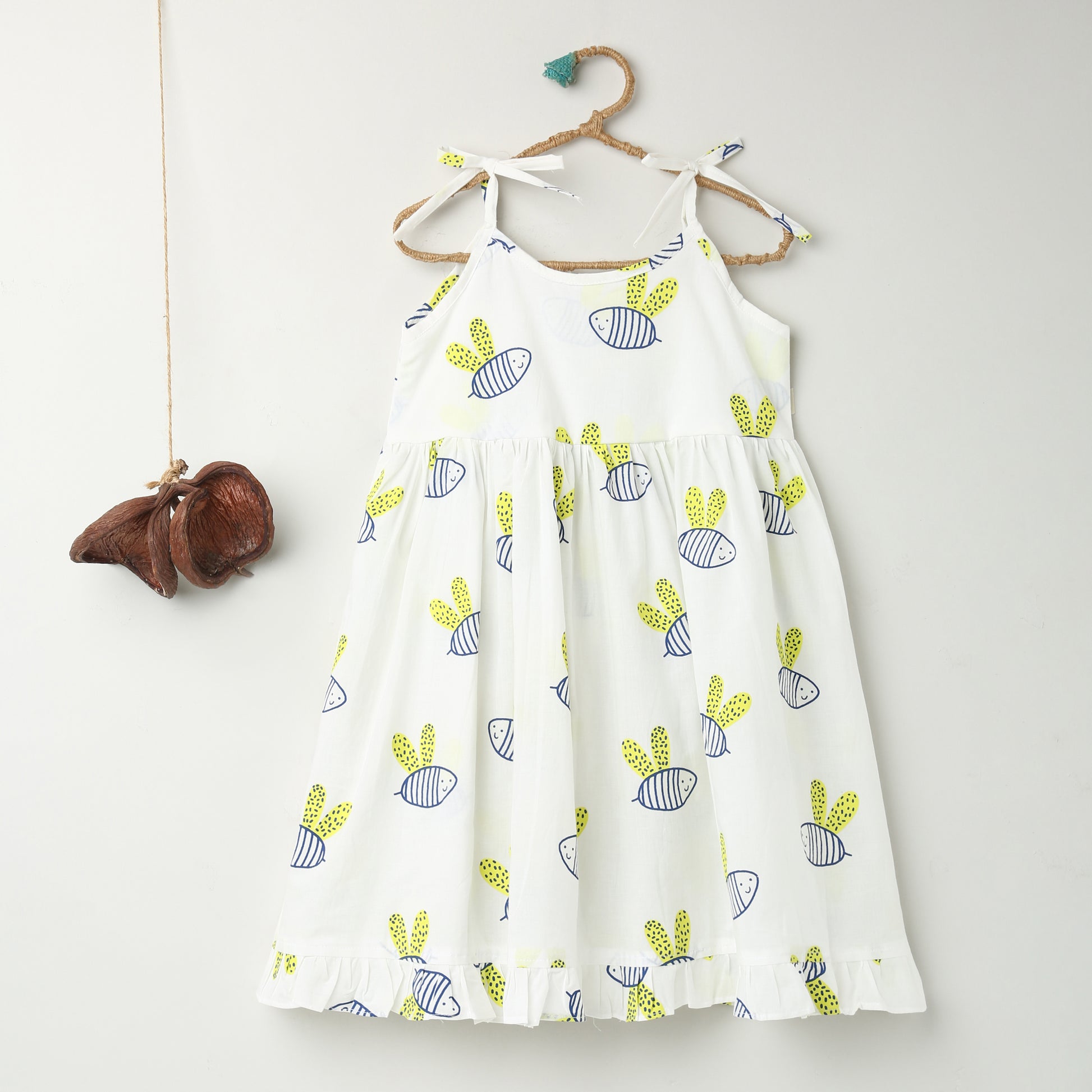 'A Swarm of Bees' String Dress