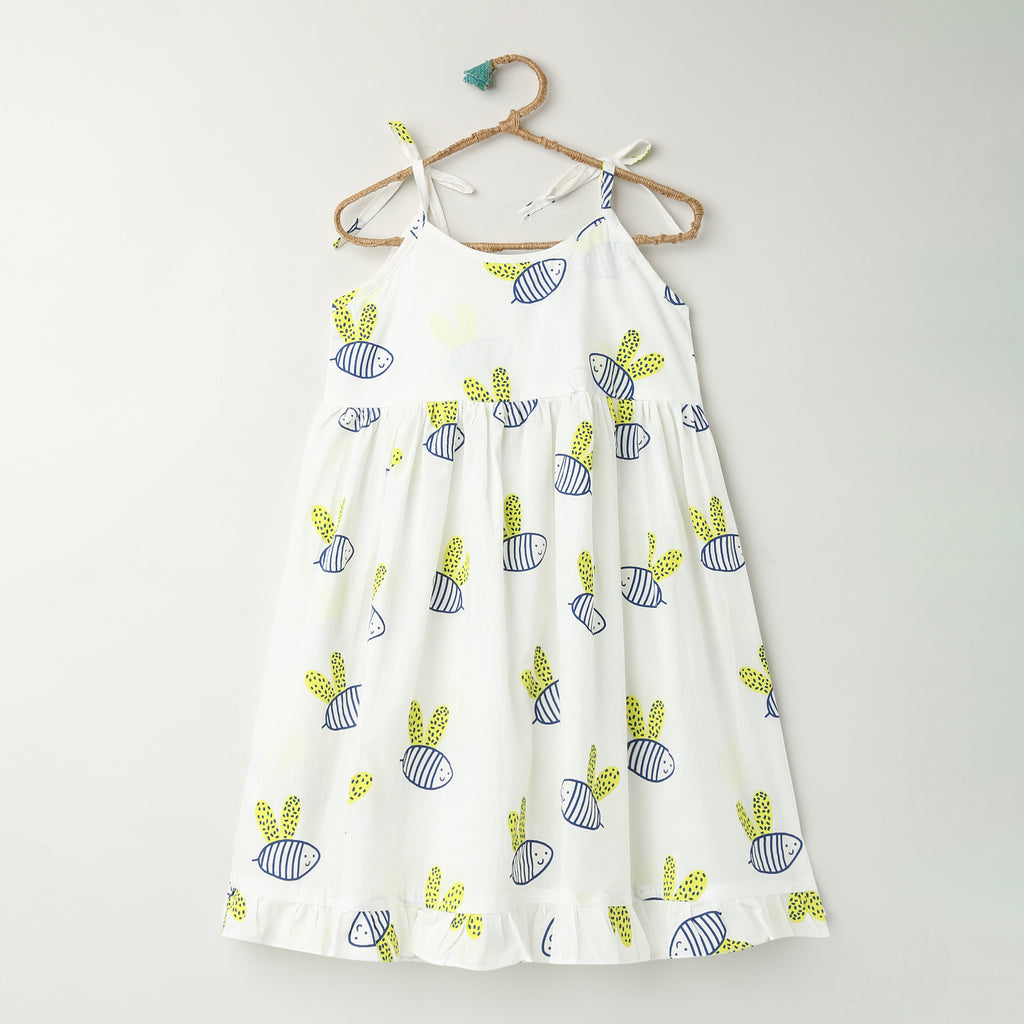 'A Swarm of Bees' String Dress