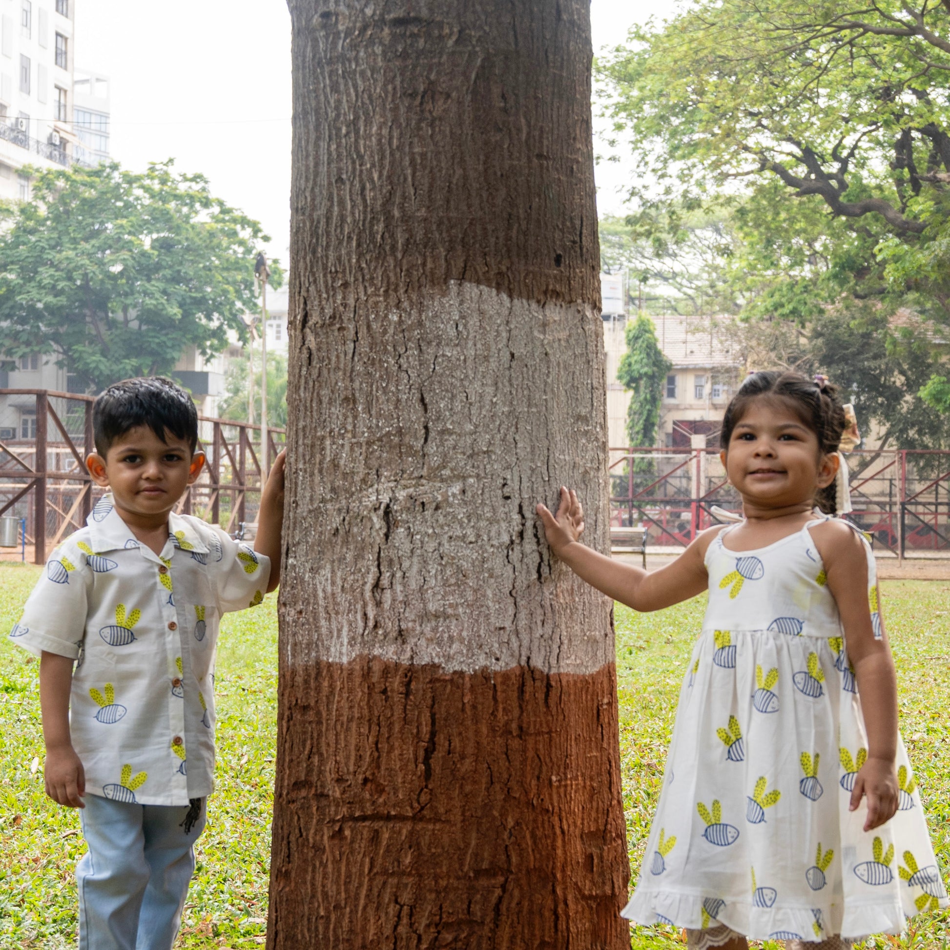 'A Swarm of Bees' String Dress