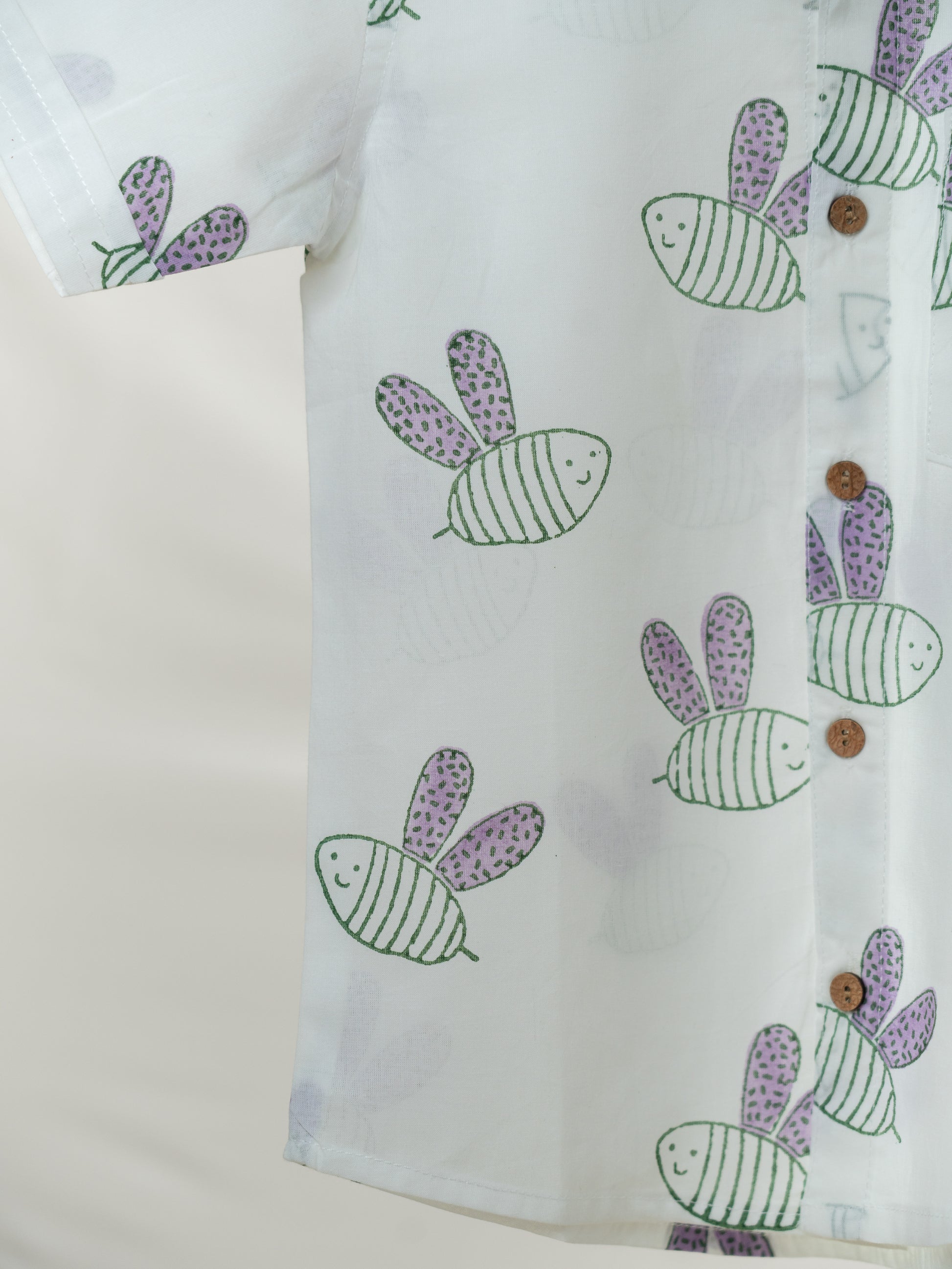 'A Swarm of Bees' Shirt in Mauve