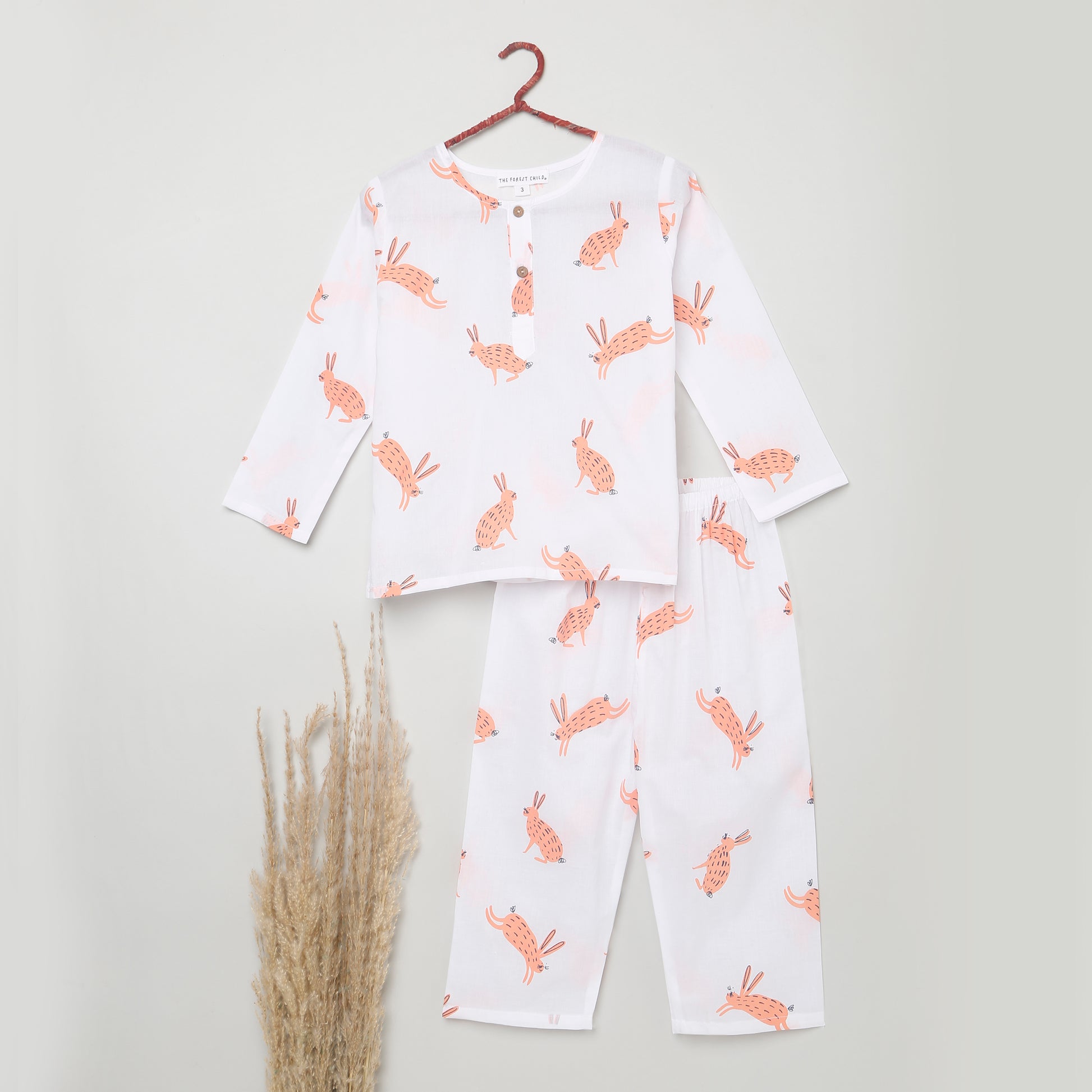 'A Down of Hares' Kurta Pyjama Set