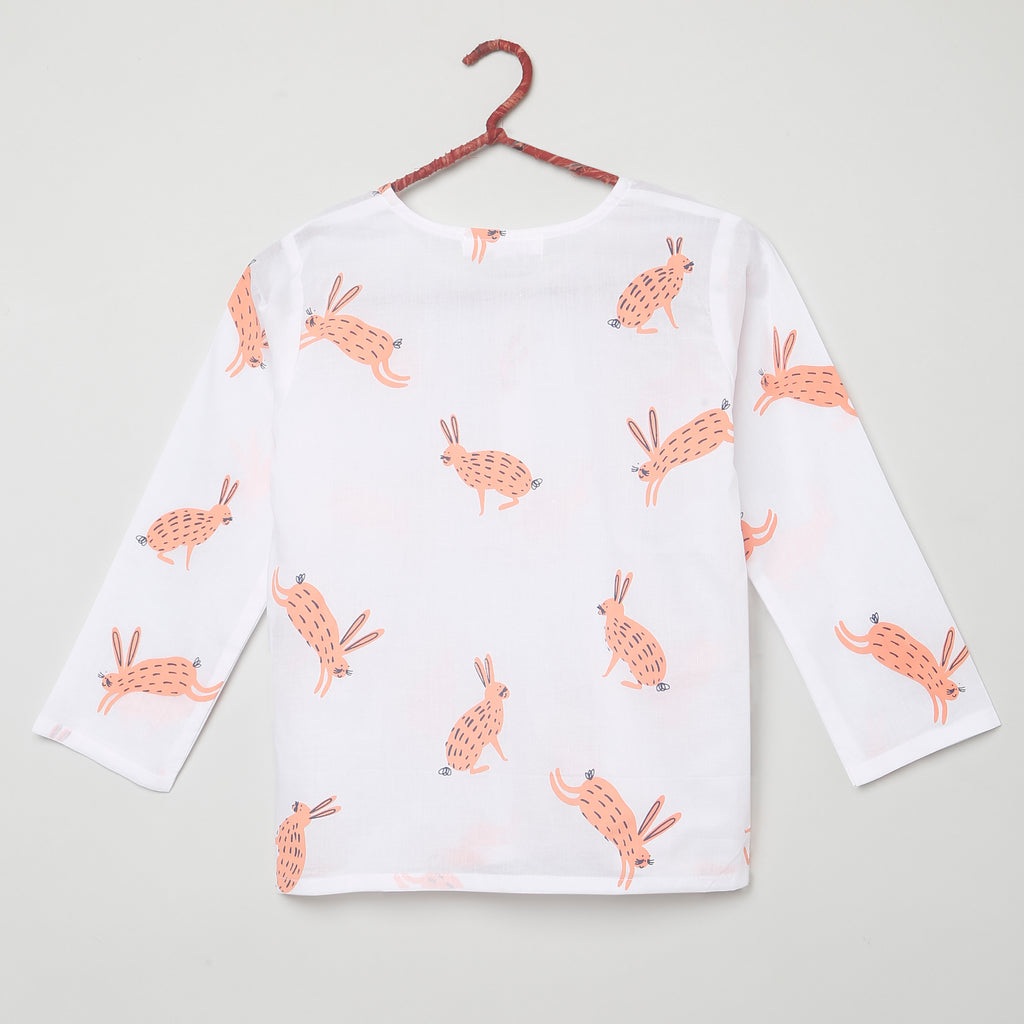 'A Down of Hares' Kurta Pyjama Set